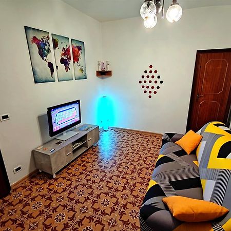 Domus Aura Villa อิทริ ภายนอก รูปภาพ